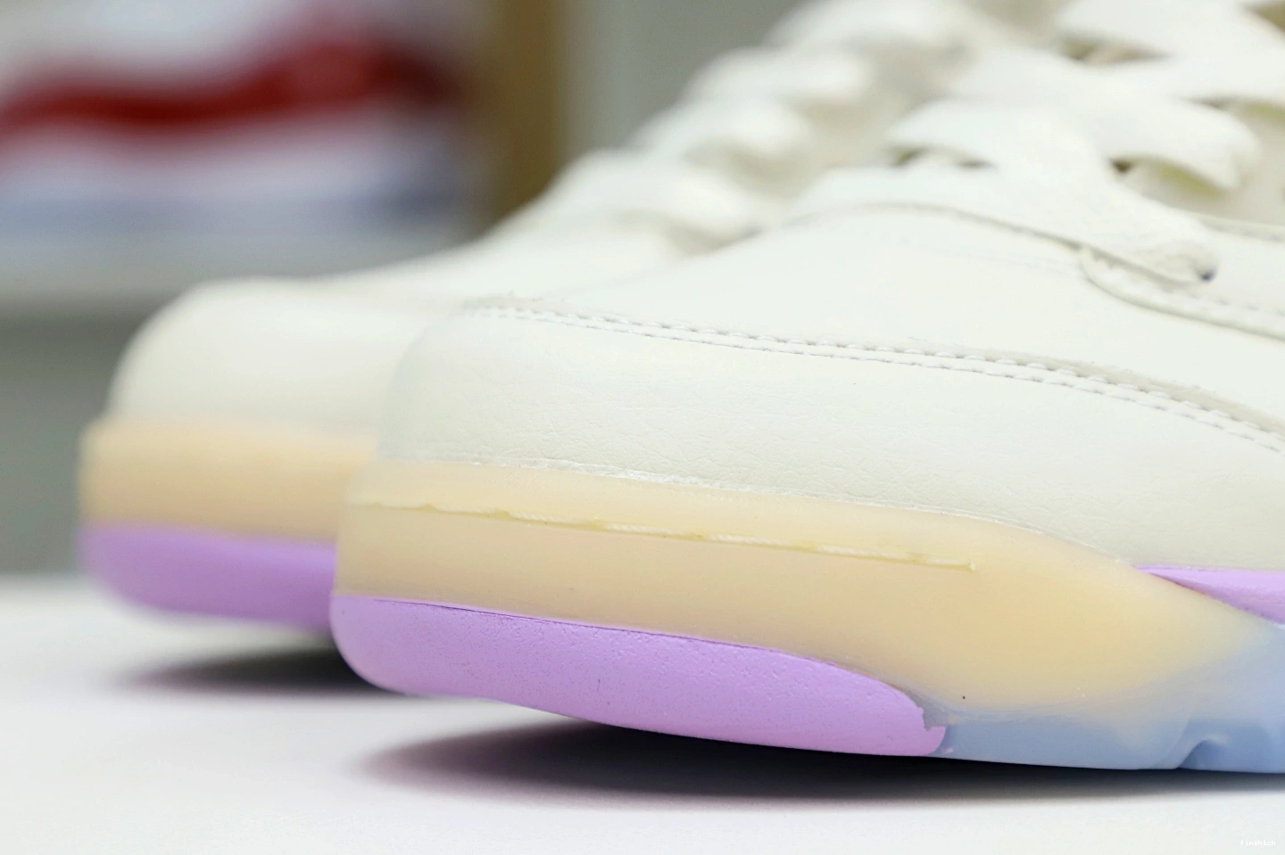 WE BE THE DJ AIR 5 KHALED JORDAN 0225